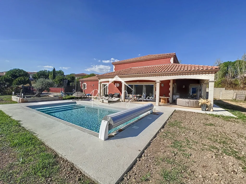Bassein - Villa with Impressive View in Millau