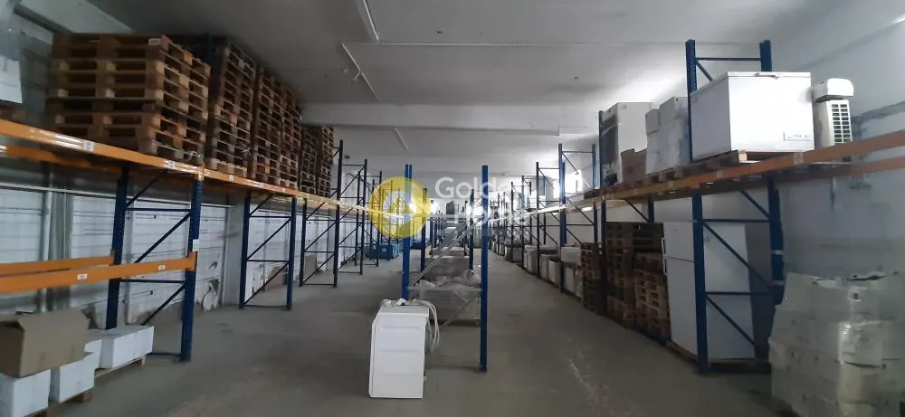 Buanderie - Warehouse with Loading Bays in Rio - Agios Vasilios