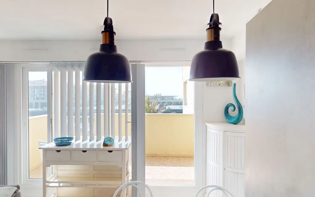 Salle à manger - Studio avec Vue Panoramique sur l'Océan à Capbreton