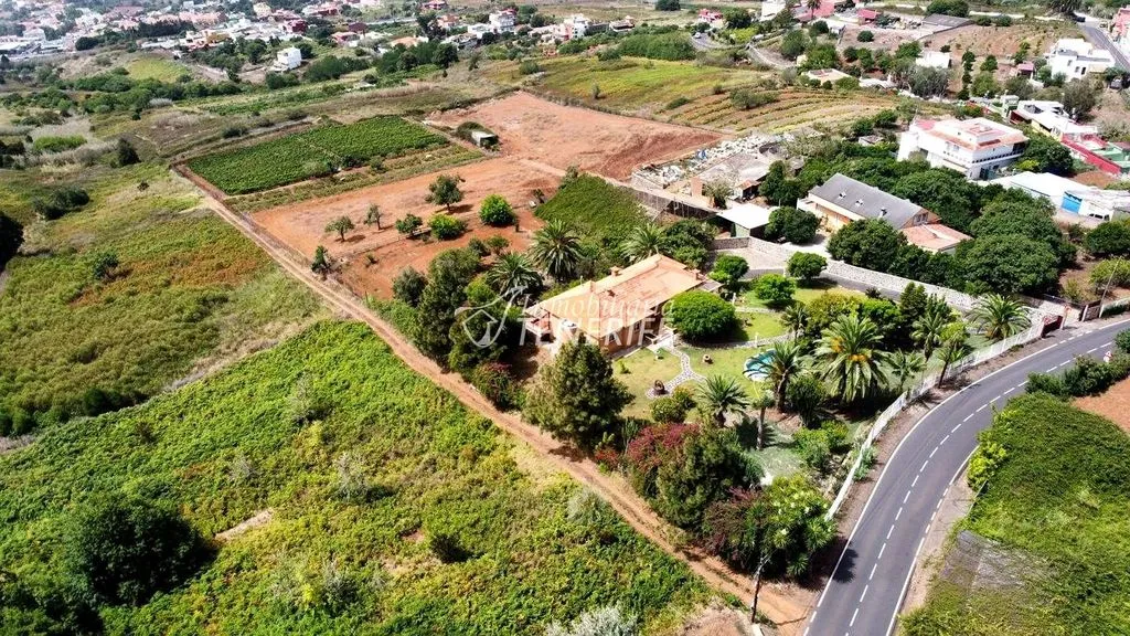 Vista aerea - Luxury Villa with Pool in Tacoronte