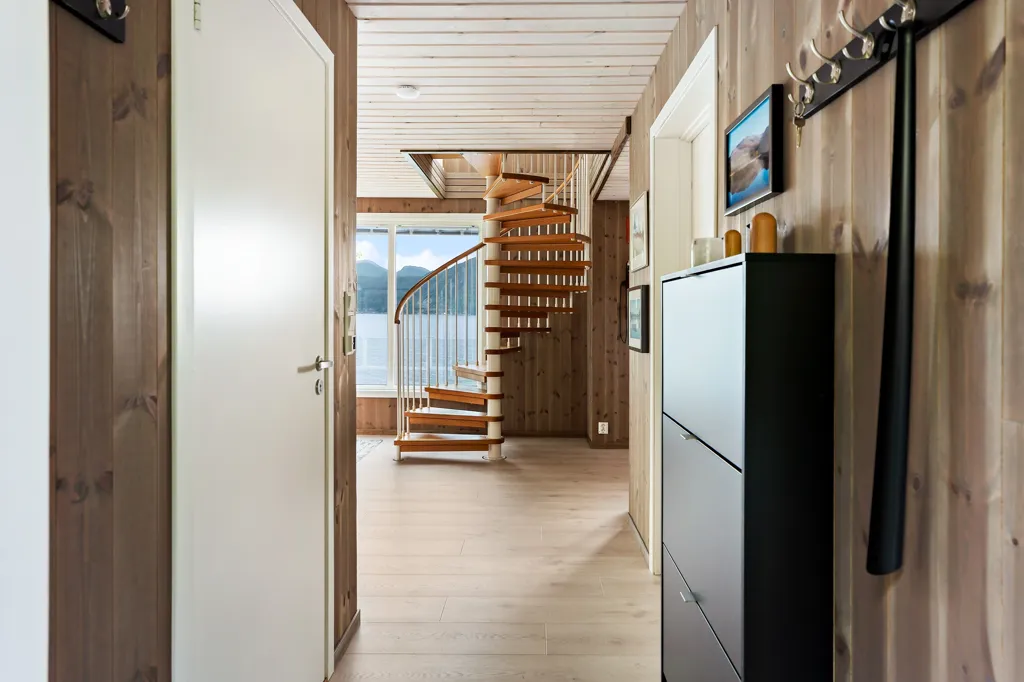Ingresso - Seafront Cottage with Private Garden in Gausetbukta