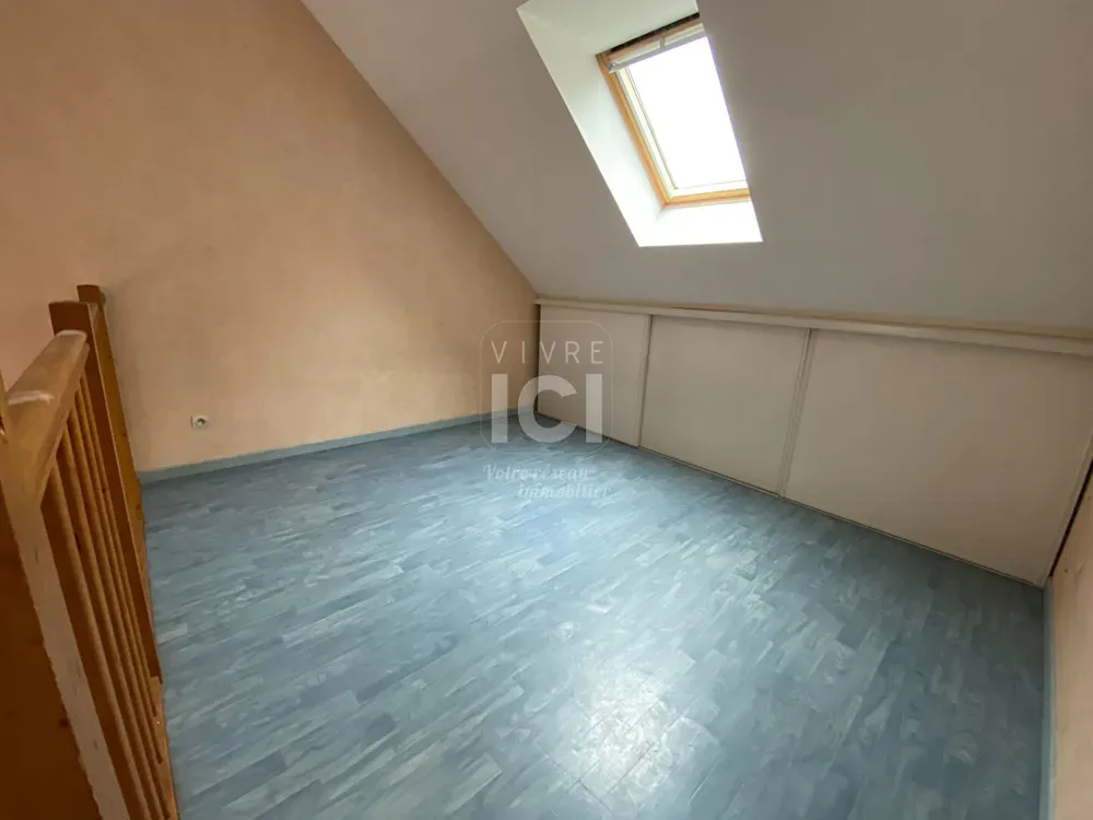 Pièces - Duplex Proche Centre Ville à Sainte Luce sur Loire