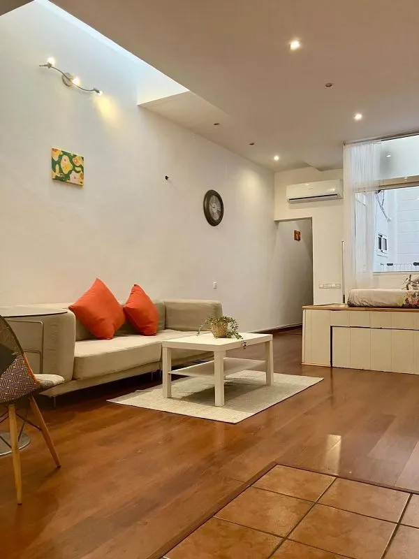 Soggiorno - Modernised Studio with Terrace in Poble Sec, Barcelona