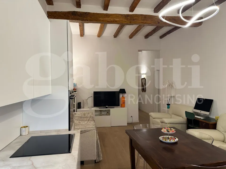 Elutuba - Renovated Ground Floor Flat in Bologna