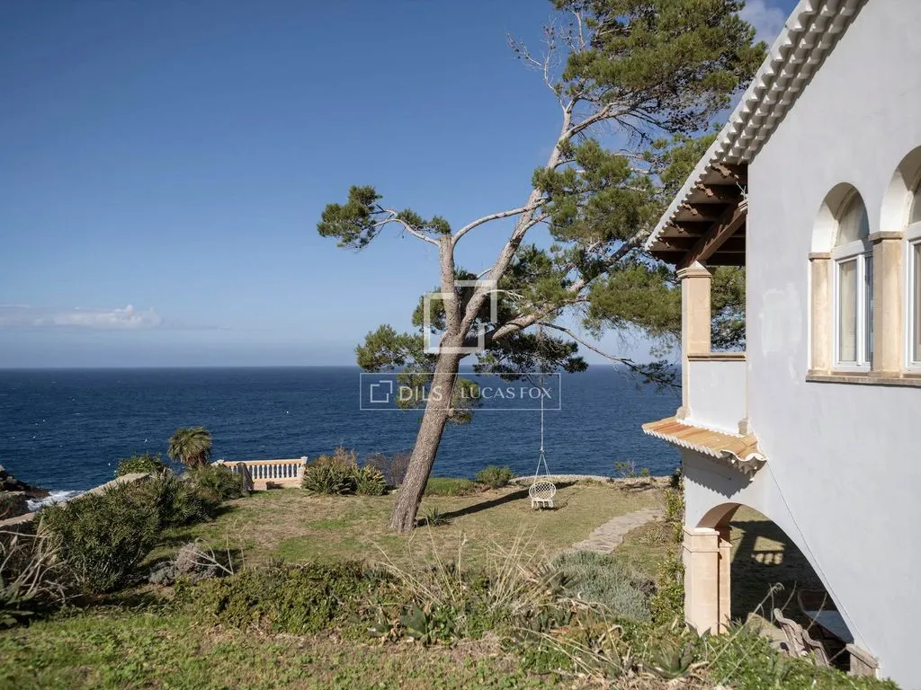 Välivaade - Luxury Villa with Private Jetty in Banyalbufar
