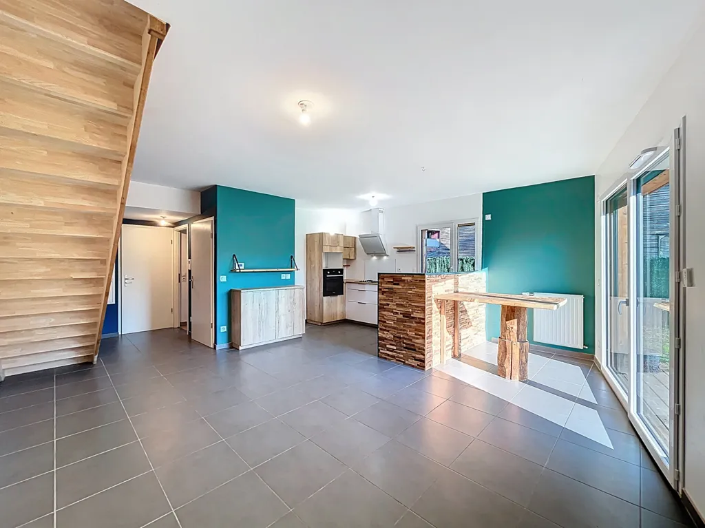Köök - Spacious T5 Duplex with Terrace in Grenoble