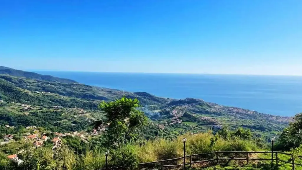 Jardin - Rustic Villa with Panoramic Views in Belvedere Marittimo