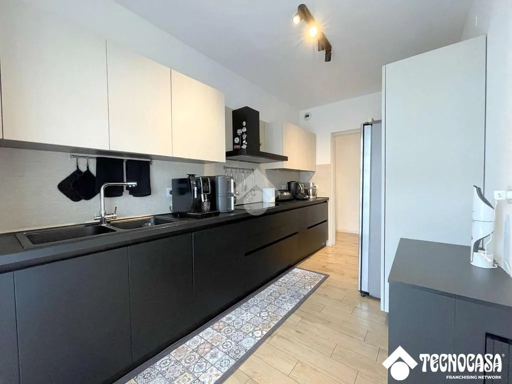 Köök - Modern Triplex with Terrace in Cornaredo