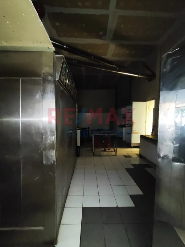 Köök - Shop for Rent with High Footfall in Marousi