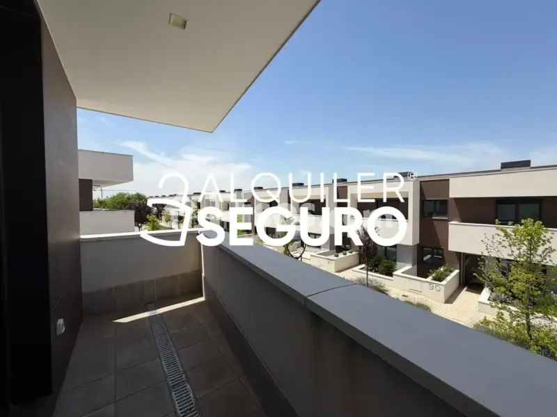 Balcone - Chalet with Pool in Boadilla Park