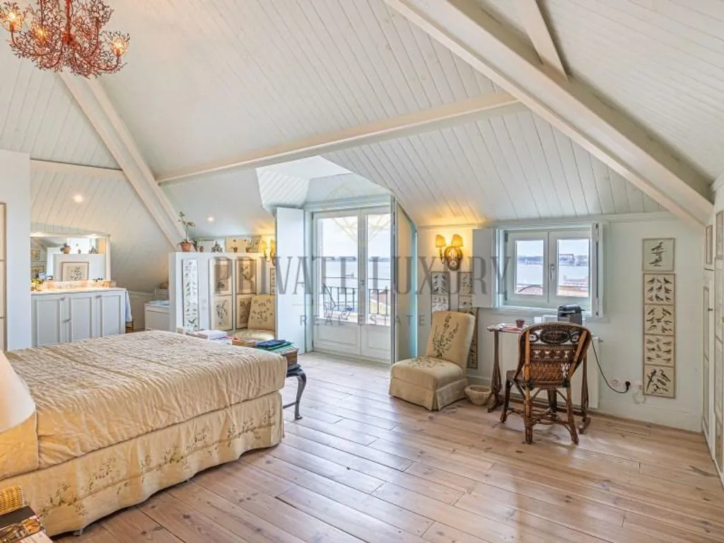 Dormitorios - Pombaline Penthouse with Historic View in Lisbon