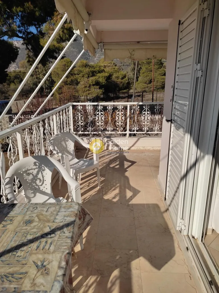 Balcon - Neoclassical Villa with Sea View in Loutraki
