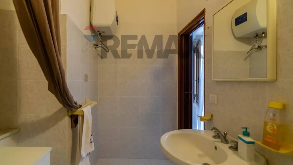 Salles de bain - Independent House with Terrace in Licodia Eubea