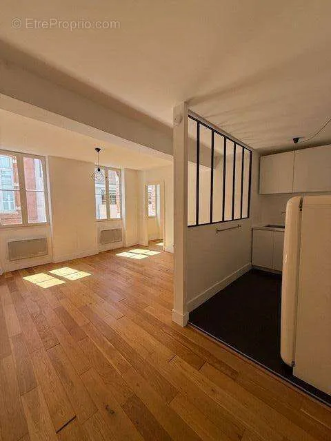 Séjour - Appartement T3 au Cœur des Carmes à Toulouse