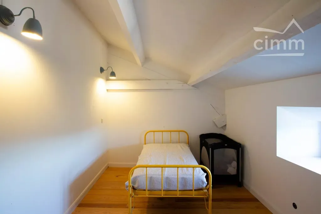 Chambres - Maison en pierre avec vue panoramique à Saint-Andéol-de-Vals