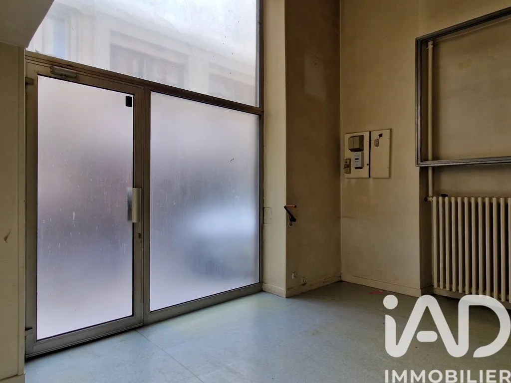 Toad - Commercial Space with Creative Potential in Grenoble