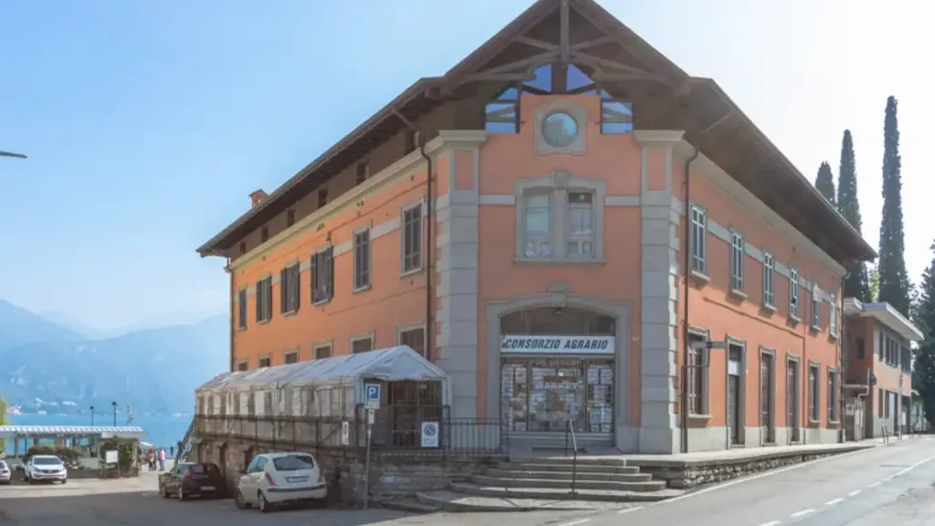 Välivaade - Lakefront Apartment with Garage in Menaggio