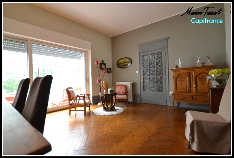 Séjour - Demeure Bourgeoise de 1875 avec Jardin à Condé-sur-l'Escaut