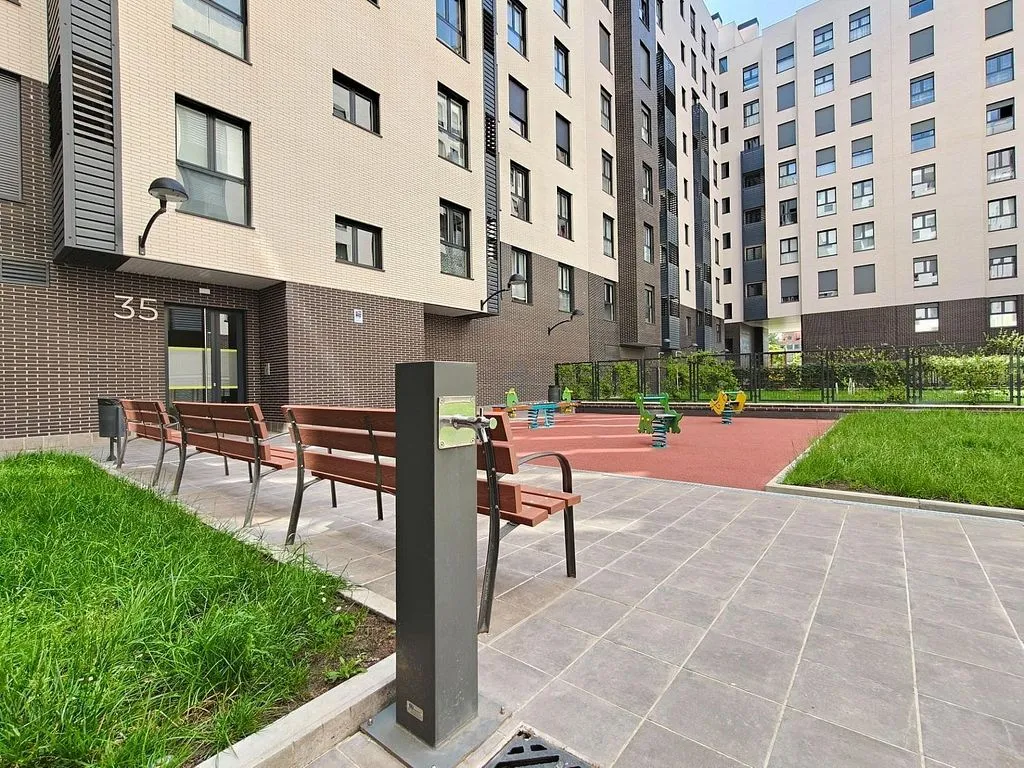 Jardin - Modern Apartment with Pool in Parquesol