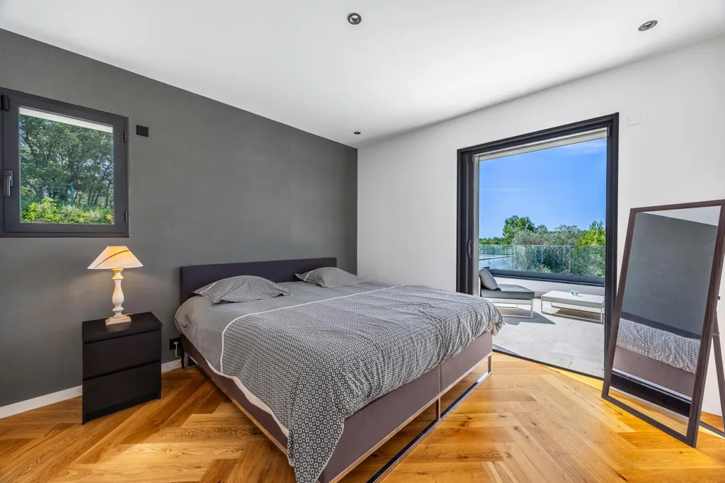 Magamistoad - Contemporary Villa with Panoramic Views near Montpellier