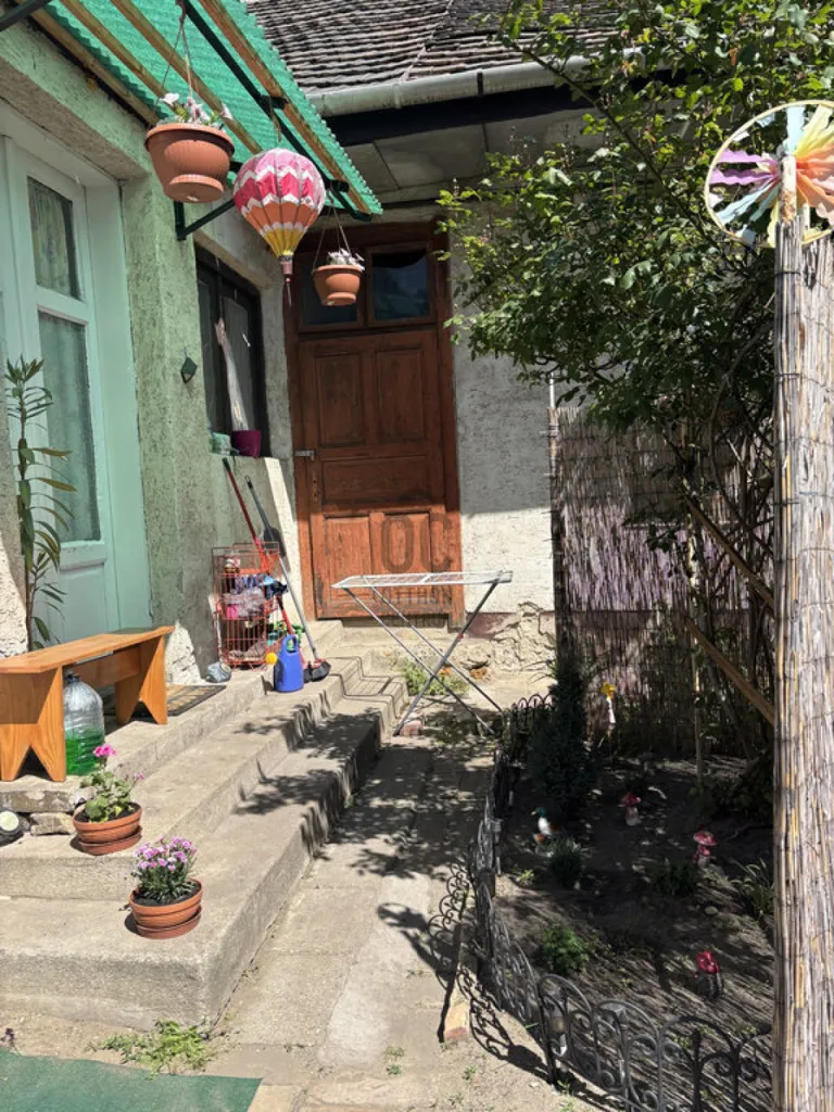 Giardino - Three-bedroom House with Garden in Budapest 20th District