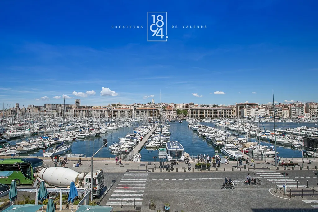 Balcon - Duplex Vue Mer dans le Secteur Vieux-Port