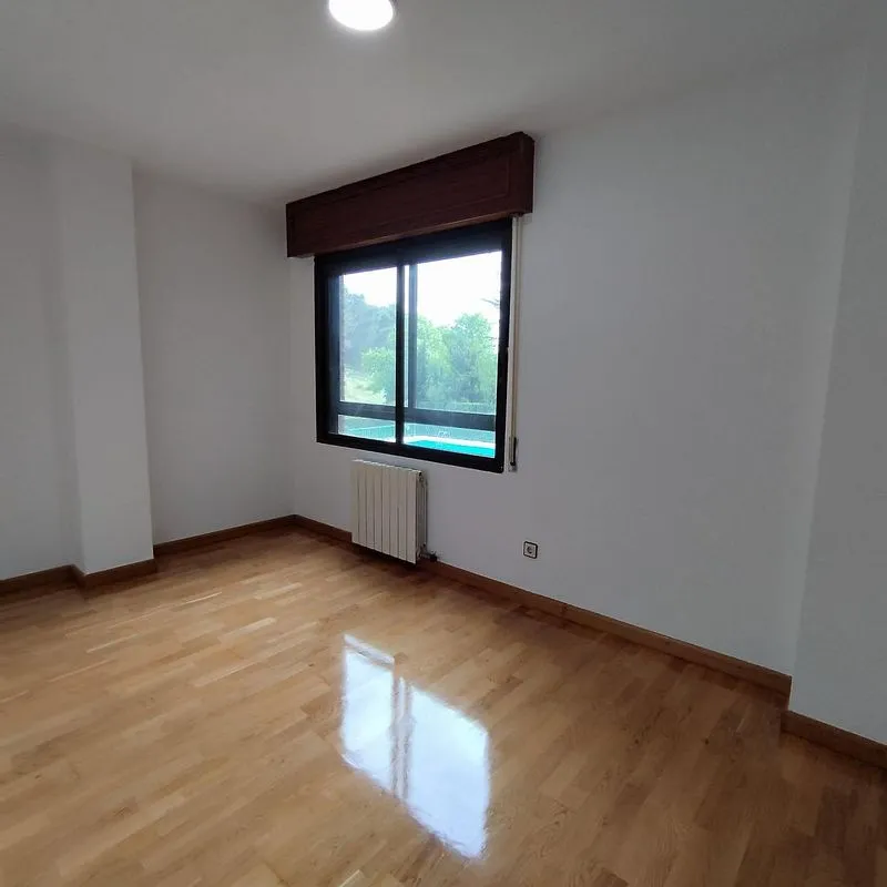 Pièces - Apartment with Pool in Parquesol