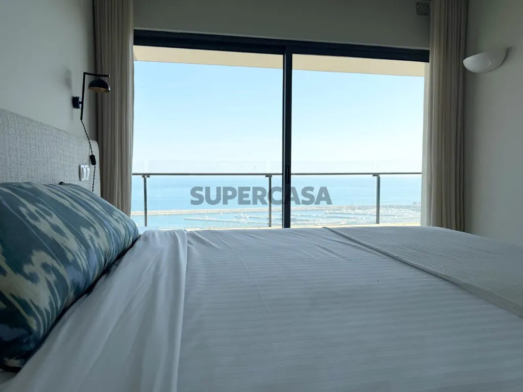 Chambres - Duplex Flat with Sea View in Sesimbra