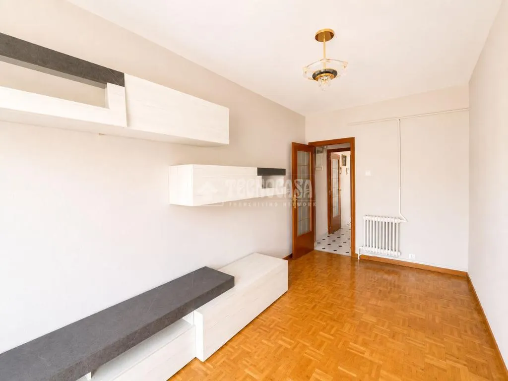 Living Room - Apartment with Terrace in Usera, Madrid