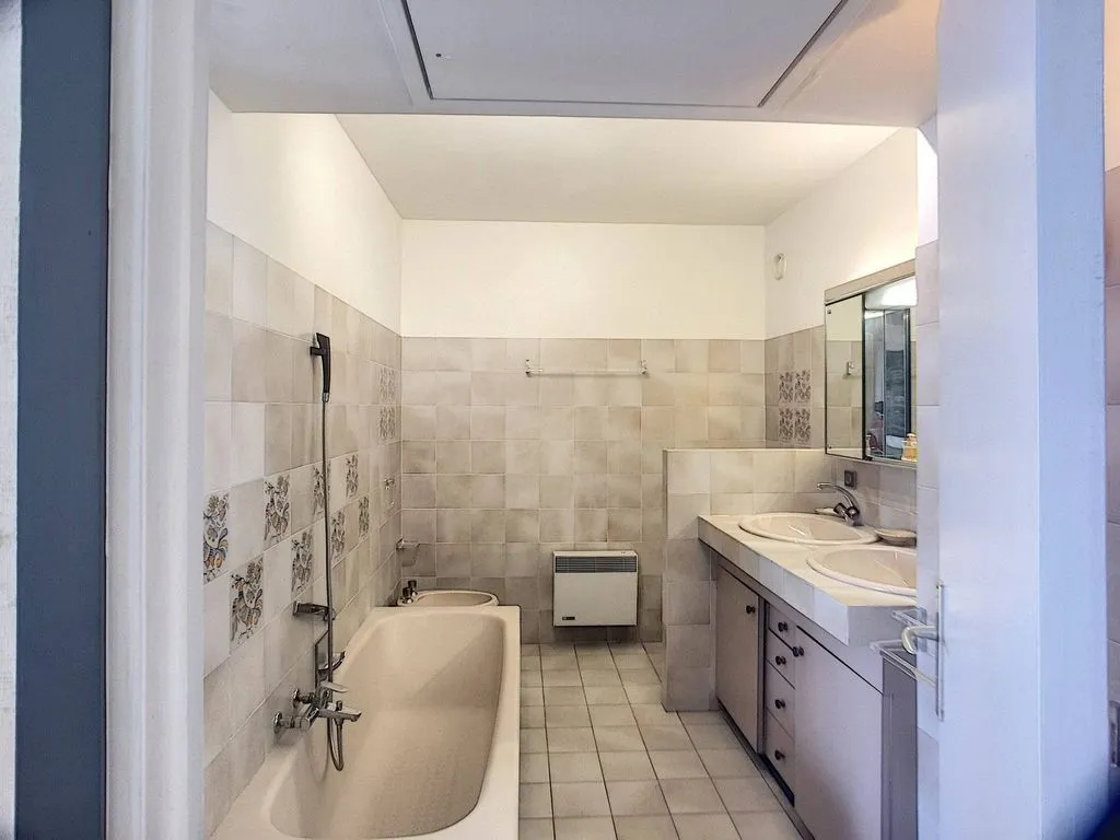 Vannitoad - Luxury Flat with Panoramic View in Cannes