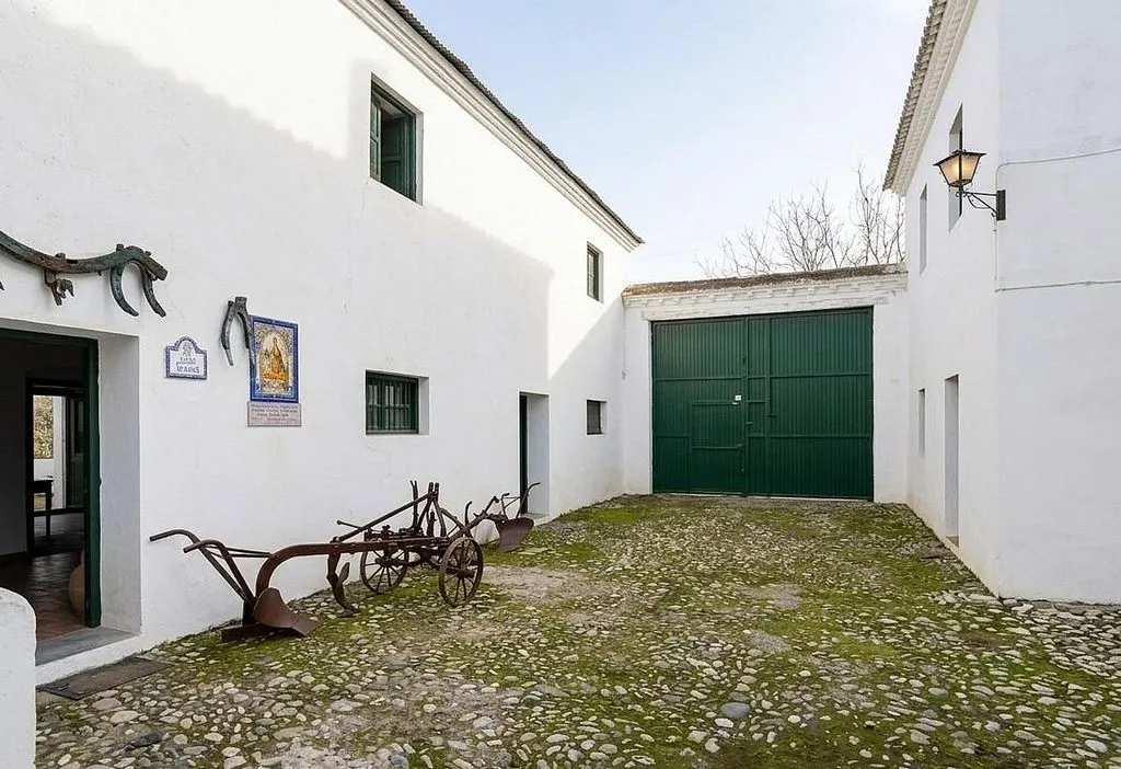 Jardin - Traditional Andalusian Chalet with Patio in Granada