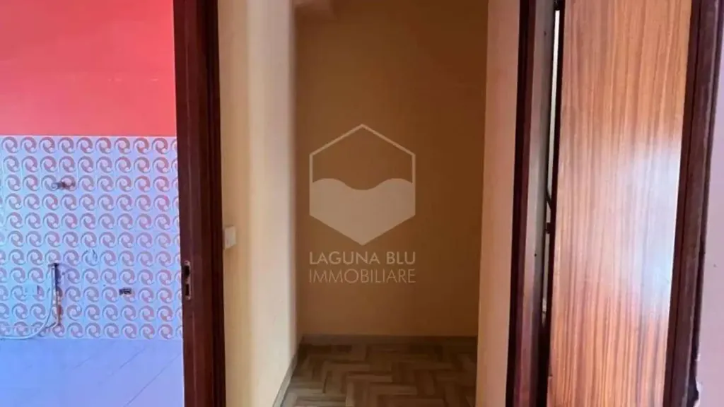Entrée - Apartment with Balcony near Marsala Centre