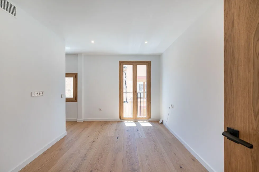 Pièces - Renovated Townhouse with Pool in Campos