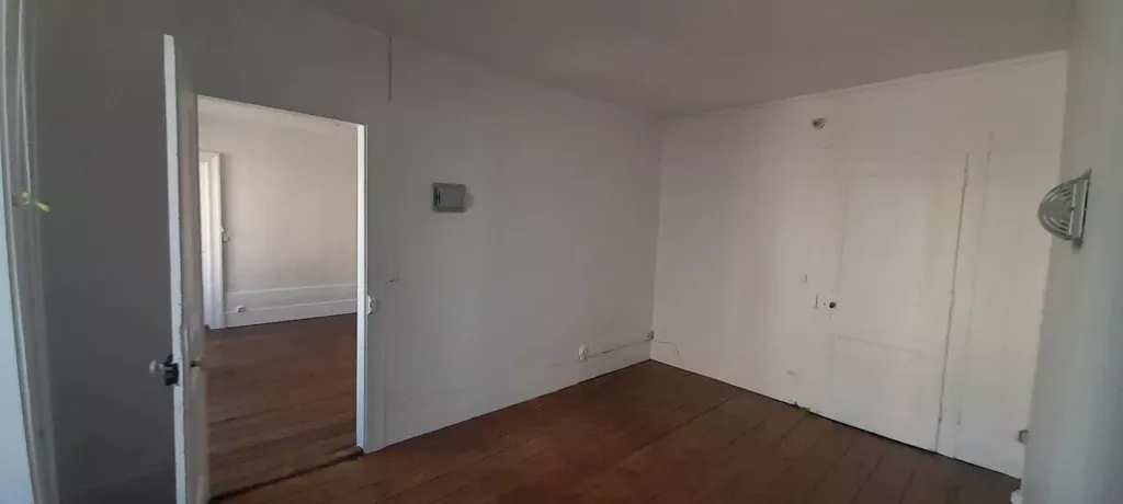 Toad - Bright Attic Apartment near Place Pasteur, Besançon