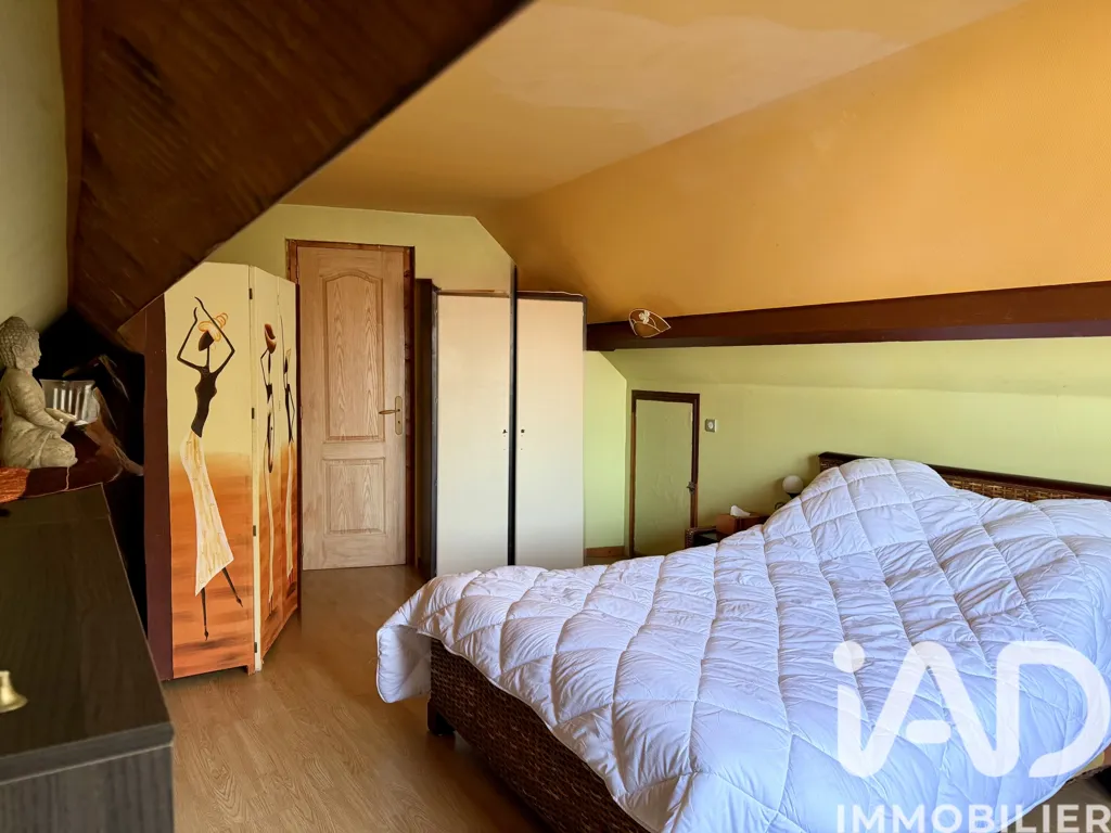 Bedrooms - Townhouse with Terrace in Picquigny