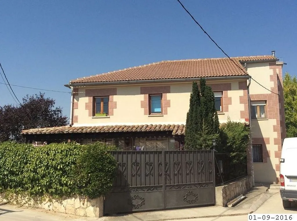 Extérieur - Adosé Chalet with Garden in Arenillas de Muñó