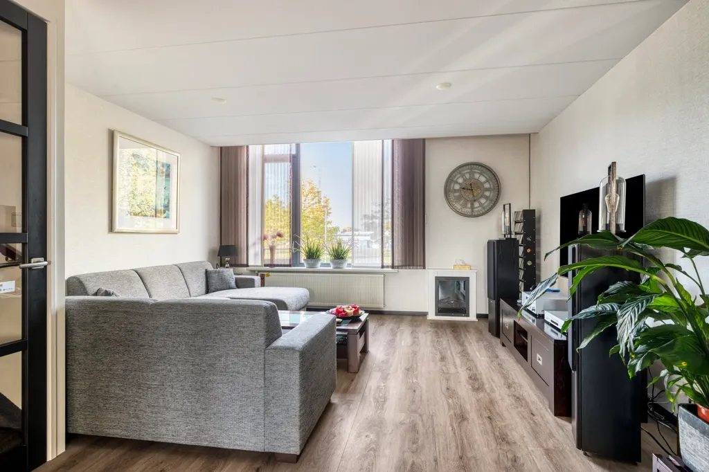 Maison 5 pièces à Hoogvliet Rotterdam