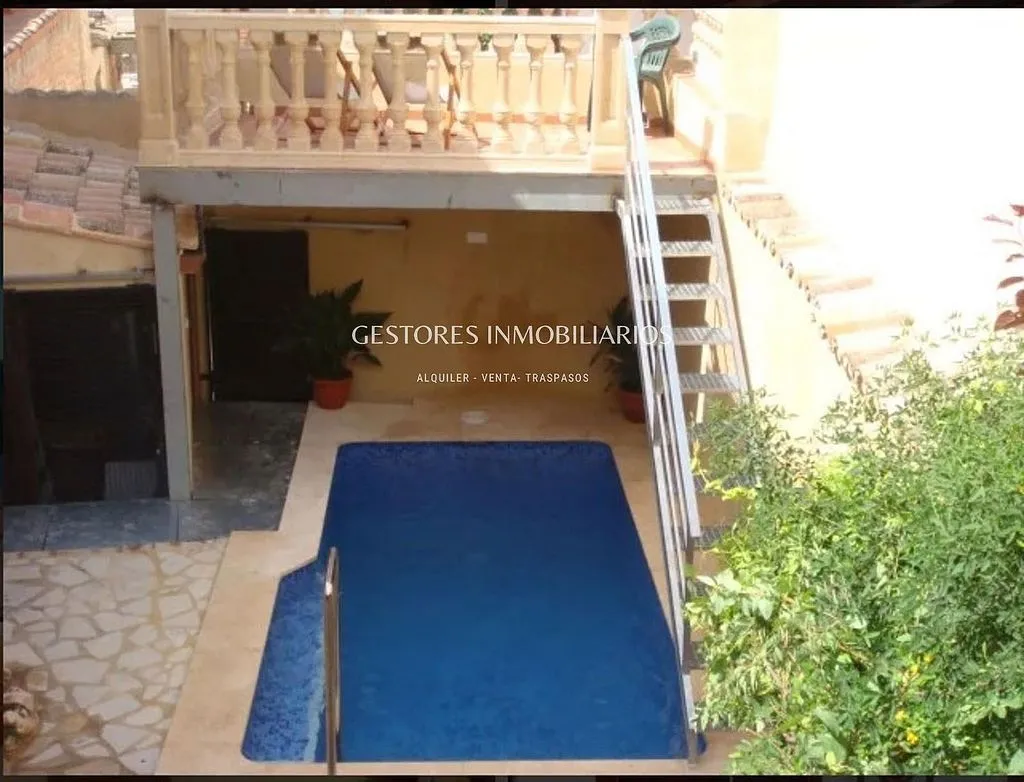 Pool - Rural House with Pool in Palomar