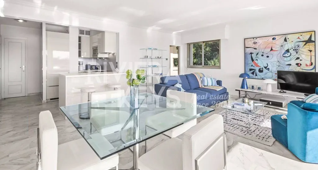 Appartement Luxueux avec Vue Mer à Cannes
