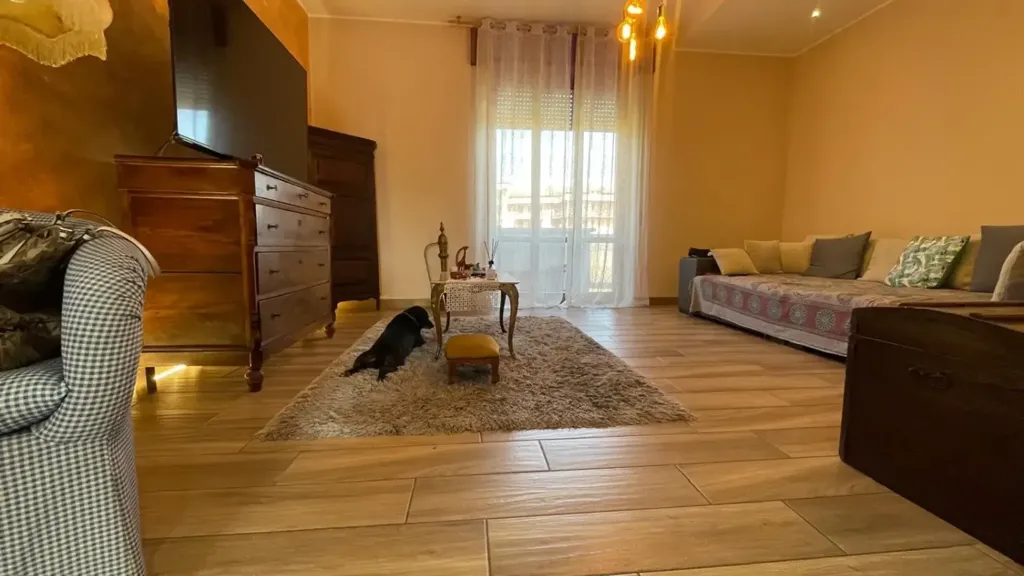 Séjour - Modernised Apartment with Balcony in Piacenza