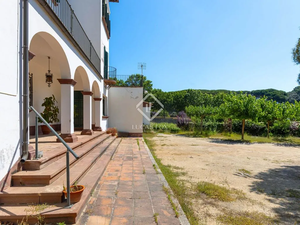 Jardin - Historic Country House with Vineyards in Alella