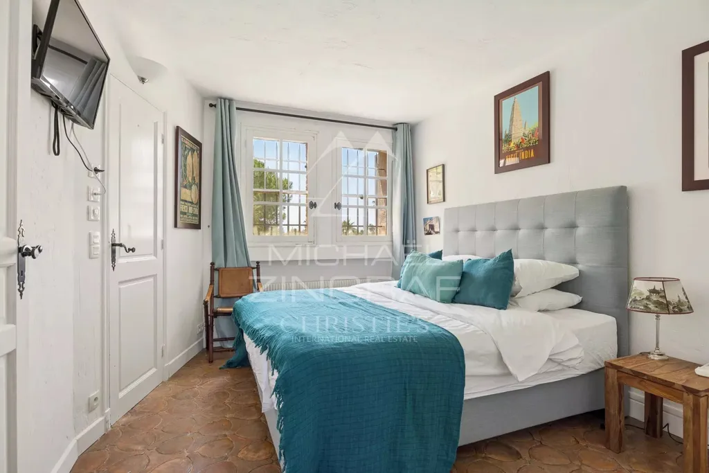 Chambres - Villa provençale avec piscine à Cap d'Antibes