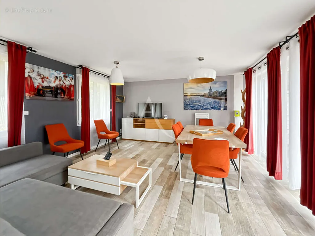 Söögituba - Renovated House with Spa near Forest and Beach