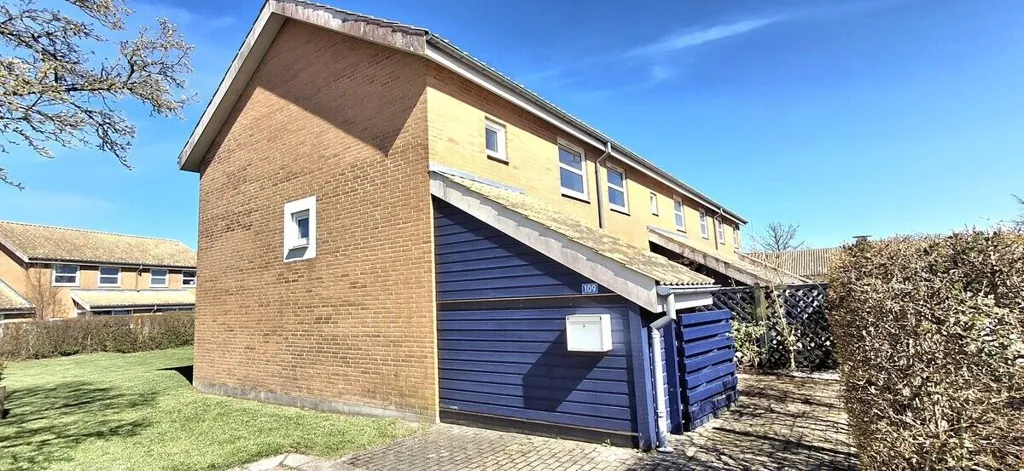 Välivaade - 3-Bedroom Flat with Pets Allowed on Odinsvej
