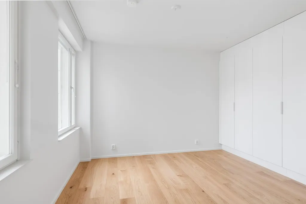 other_room