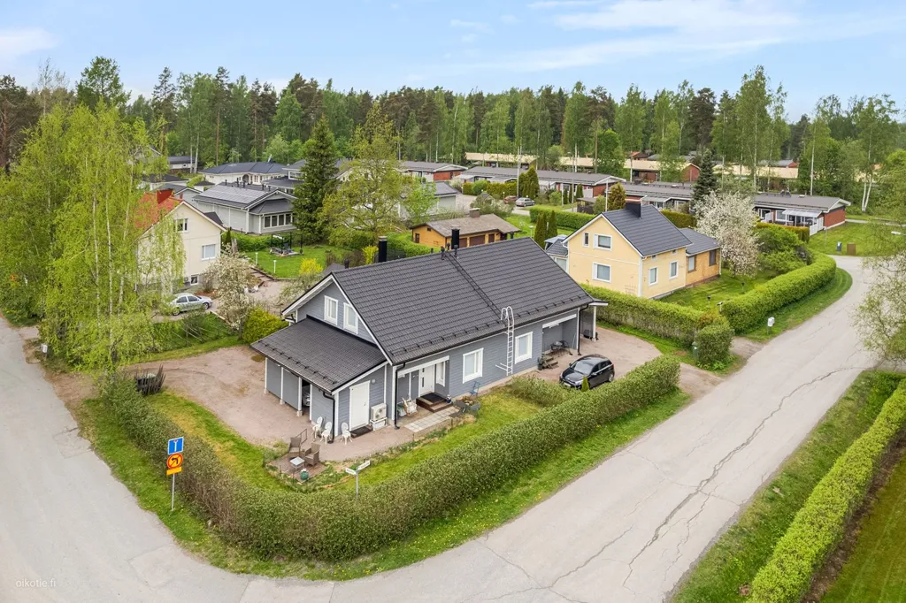 Aerial - Modernised Detached House with Sauna in Hämeenlinna