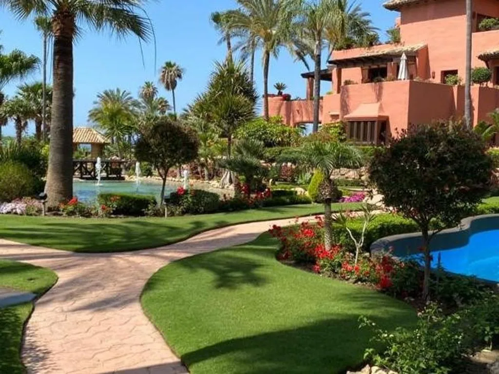 Bassein - Ground Floor Beachfront Flat in Estepona