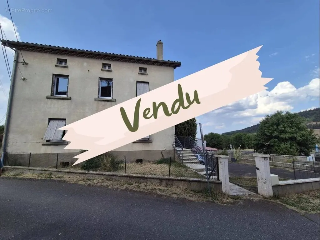 Extérieur - Maison de Village en Pierre au Brignon