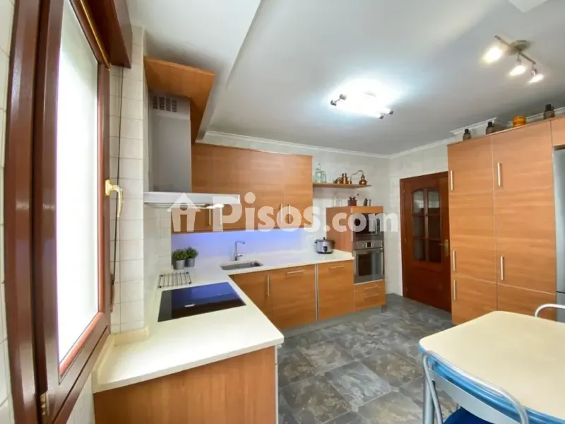 Cuisine - Apartment with Balcony in Algorta Centre