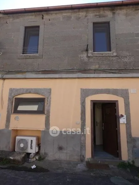 Välivaade - Characterful Two-Bedroom Flat in Viterbo